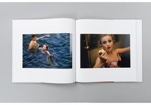 Load image into Gallery viewer, Garry Winogrand: Winogrand Color