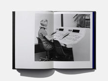 Load image into Gallery viewer, Birthe Piontek - Zero Hour

