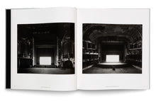 Load image into Gallery viewer, Hiroshi Sugimoto: Time Machine
