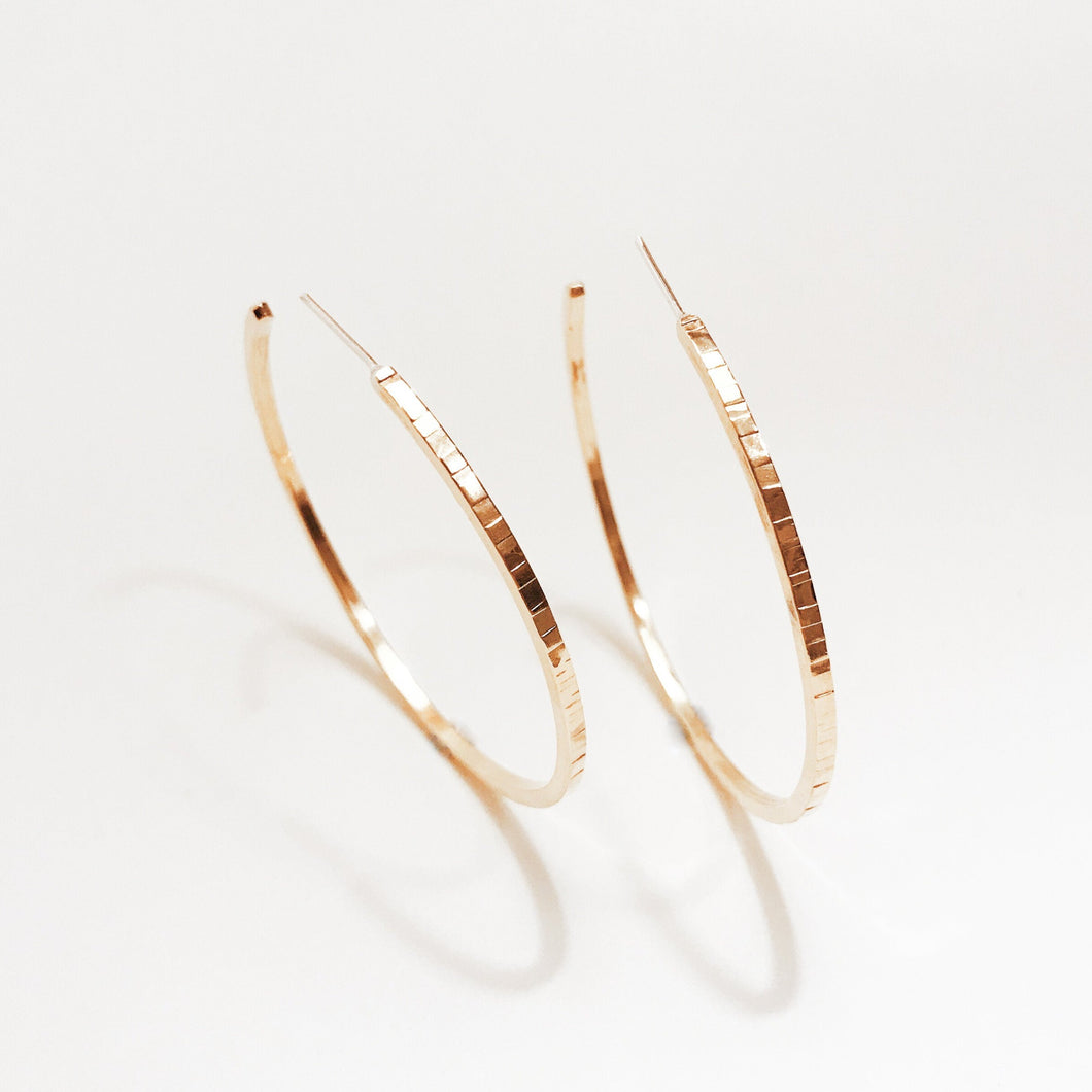 MLKANHNY Kye Hoops Earrings in Brass